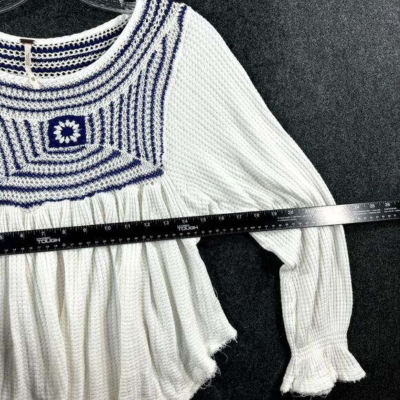 Free People Soul Mate Blouse Women's Extra Small White Blue Thermal Long Sleeve - Picture 4 of 8